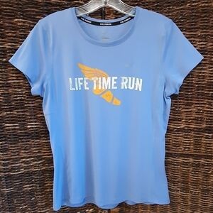 Nike Women's Medium Blue Short Sleeve Tee Shirt Activewear Workout Gym Running